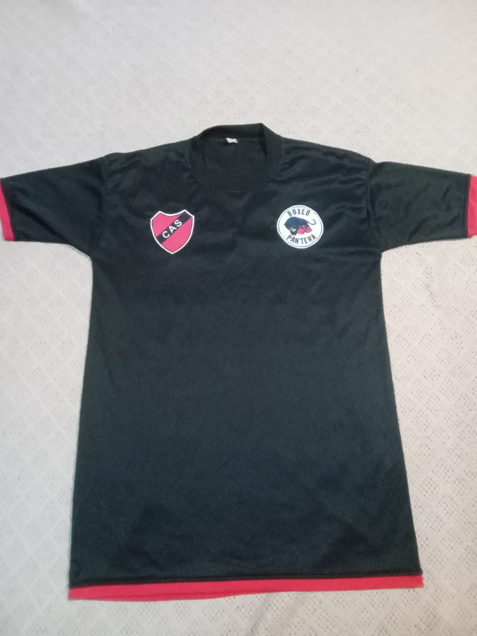 Remera Otras · Talle M