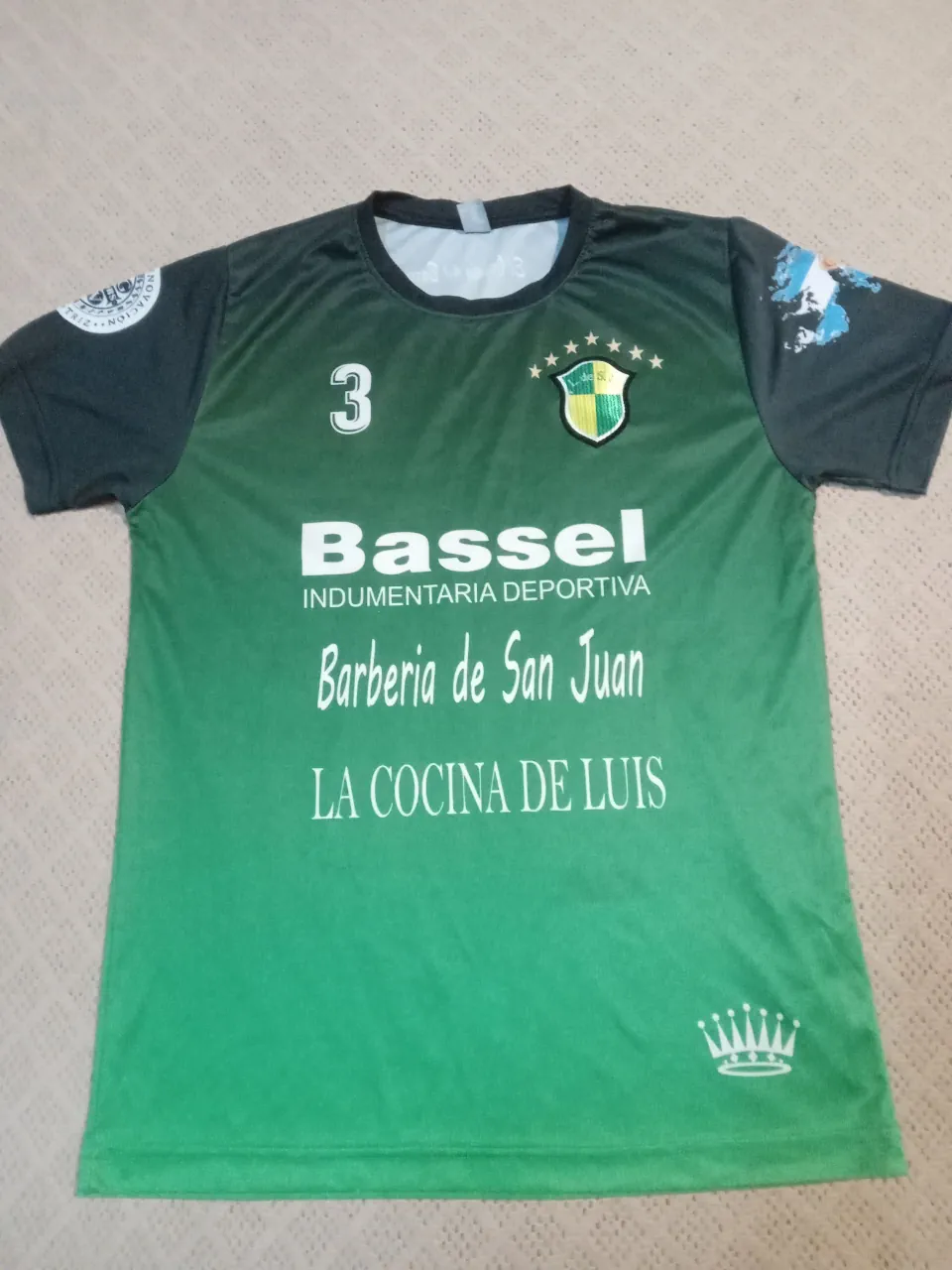 Camiseta Otras · Talle S