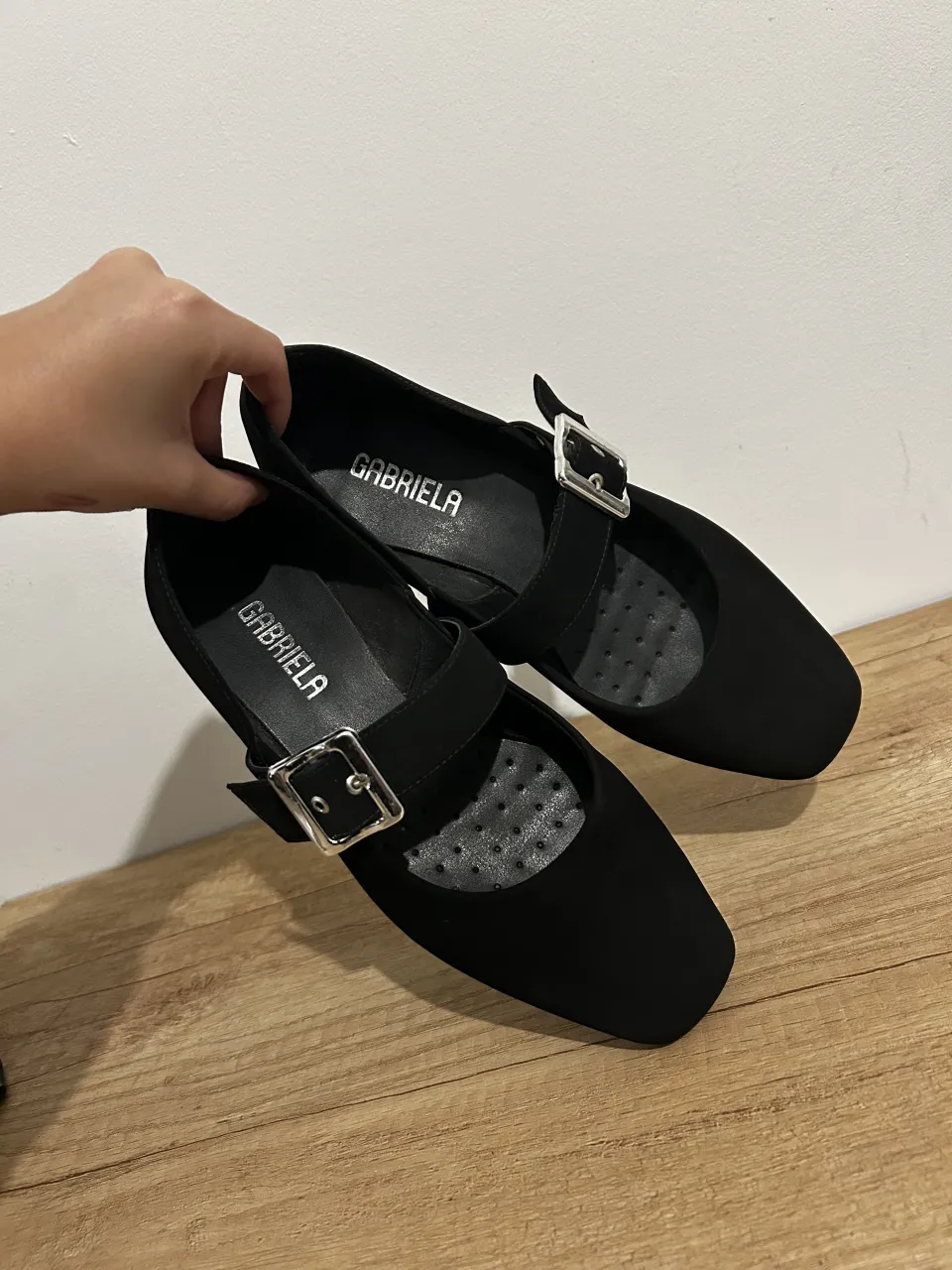 Gabriela · Talle AR 37