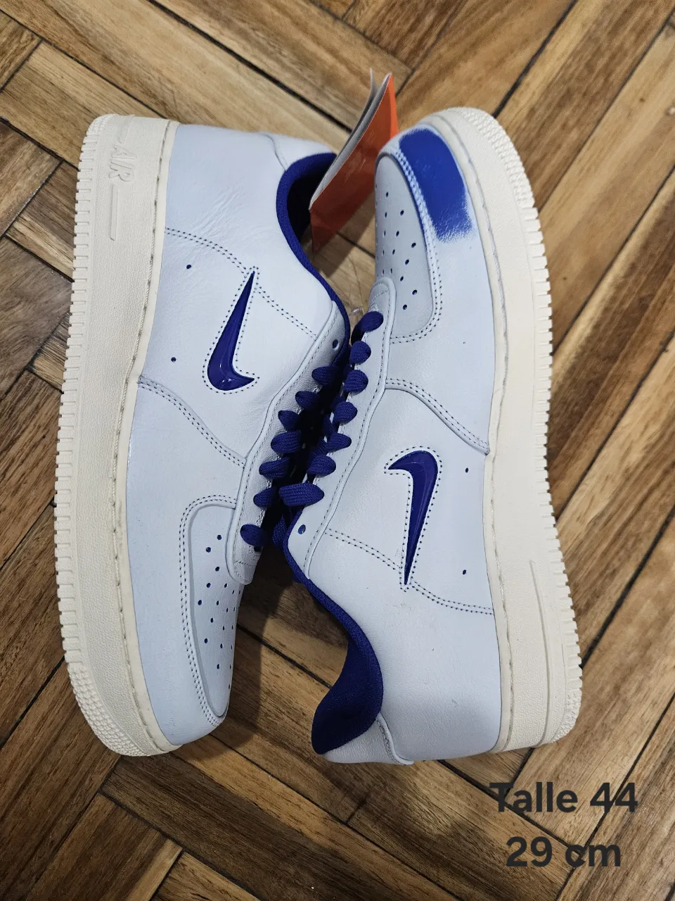Nike · Talle AR 44
