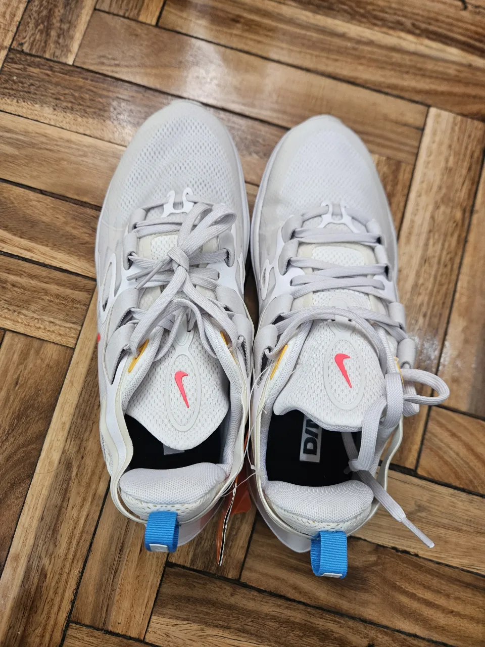 Nike · Talle EU 42