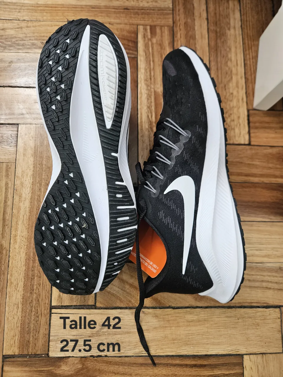Nike · Talle EU 42