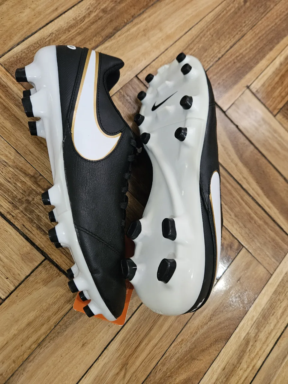Nike · Talle EU 40