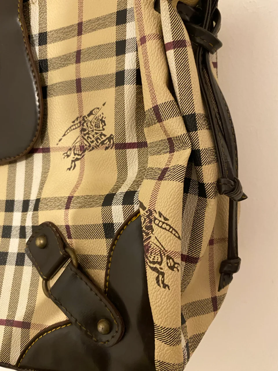 Cartera Burberry - imagen 4