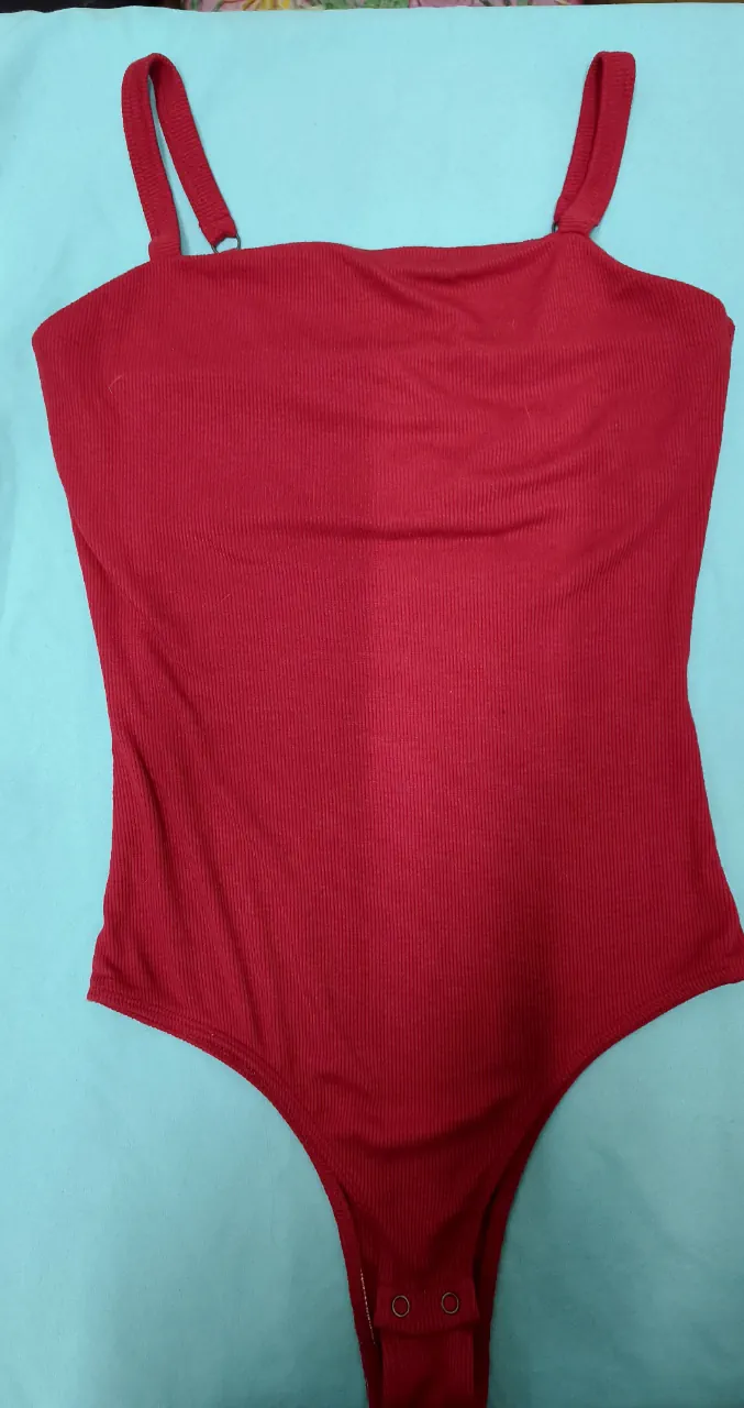 Hollister · Talle S