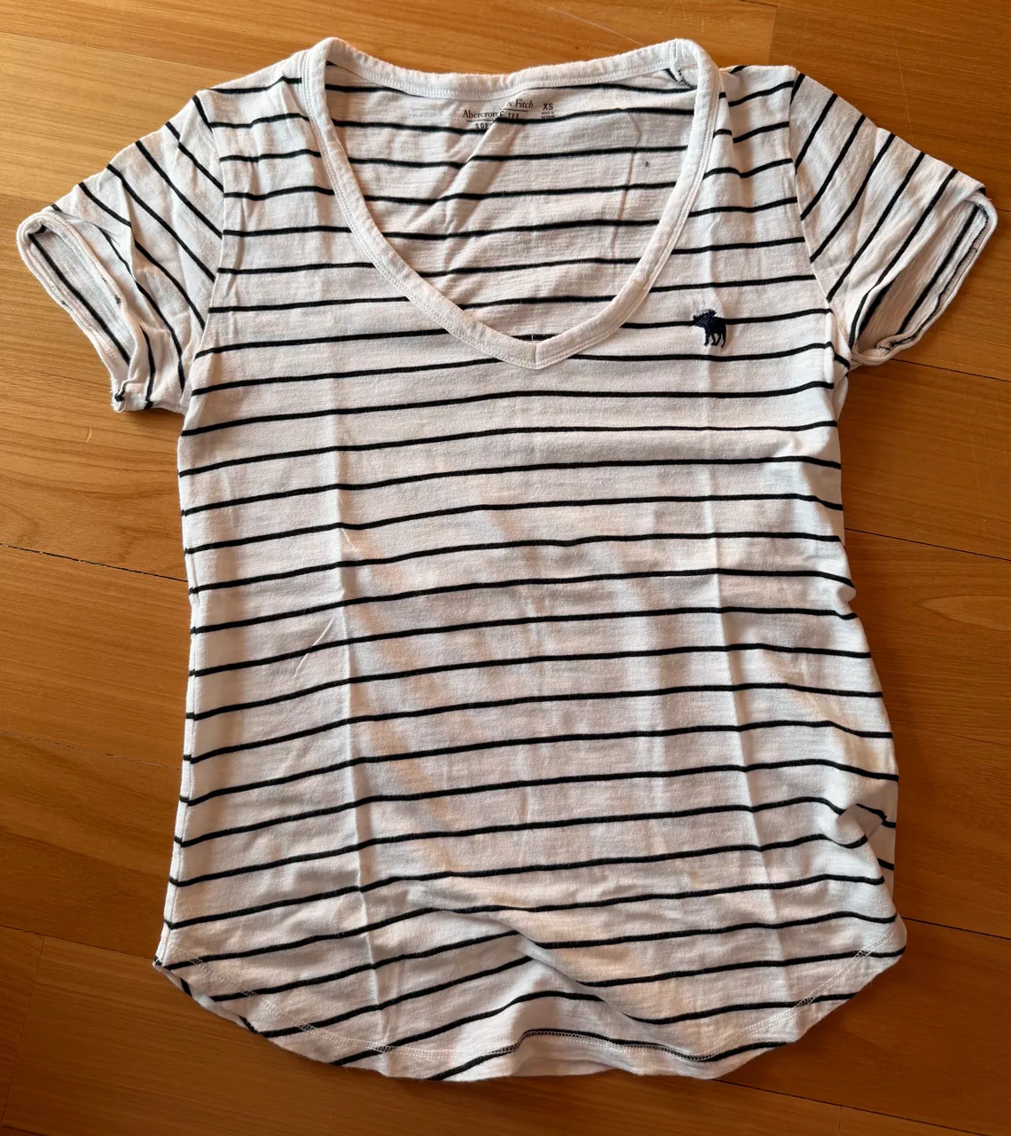 Remera Abercrombie & Fitch - imagen 1