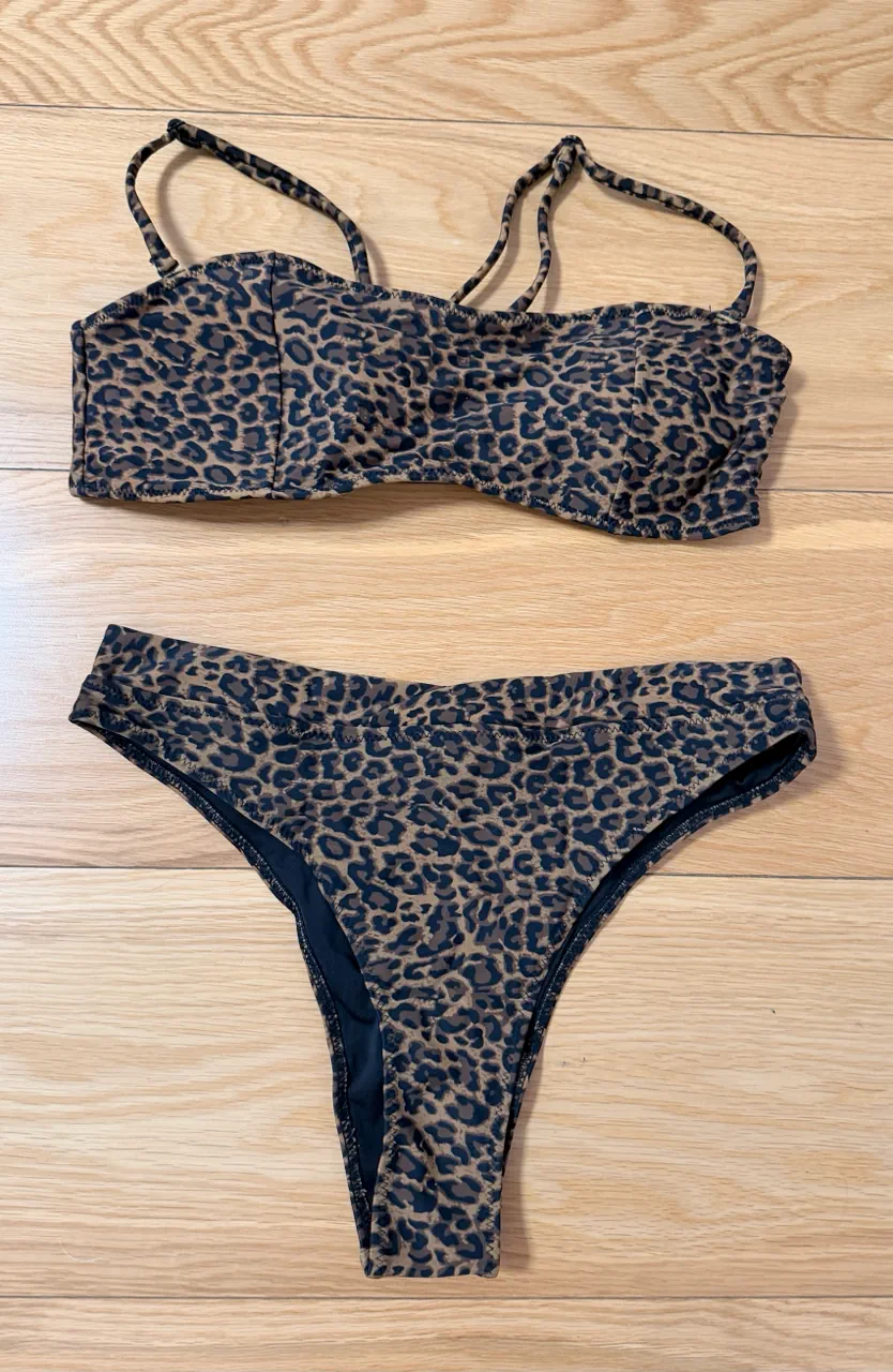 Bikini Kendall + Kylie - imagen 1