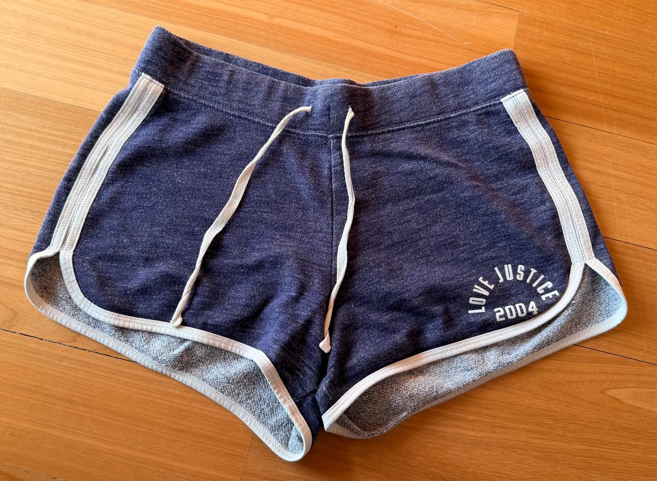 Ropa deportiva Justice - imagen 1