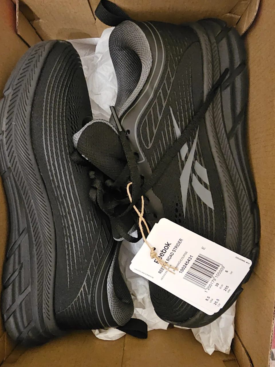 Reebok · Talle US 8.5