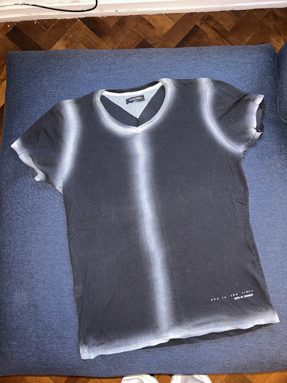 Remera Vete al diablo · Talle M