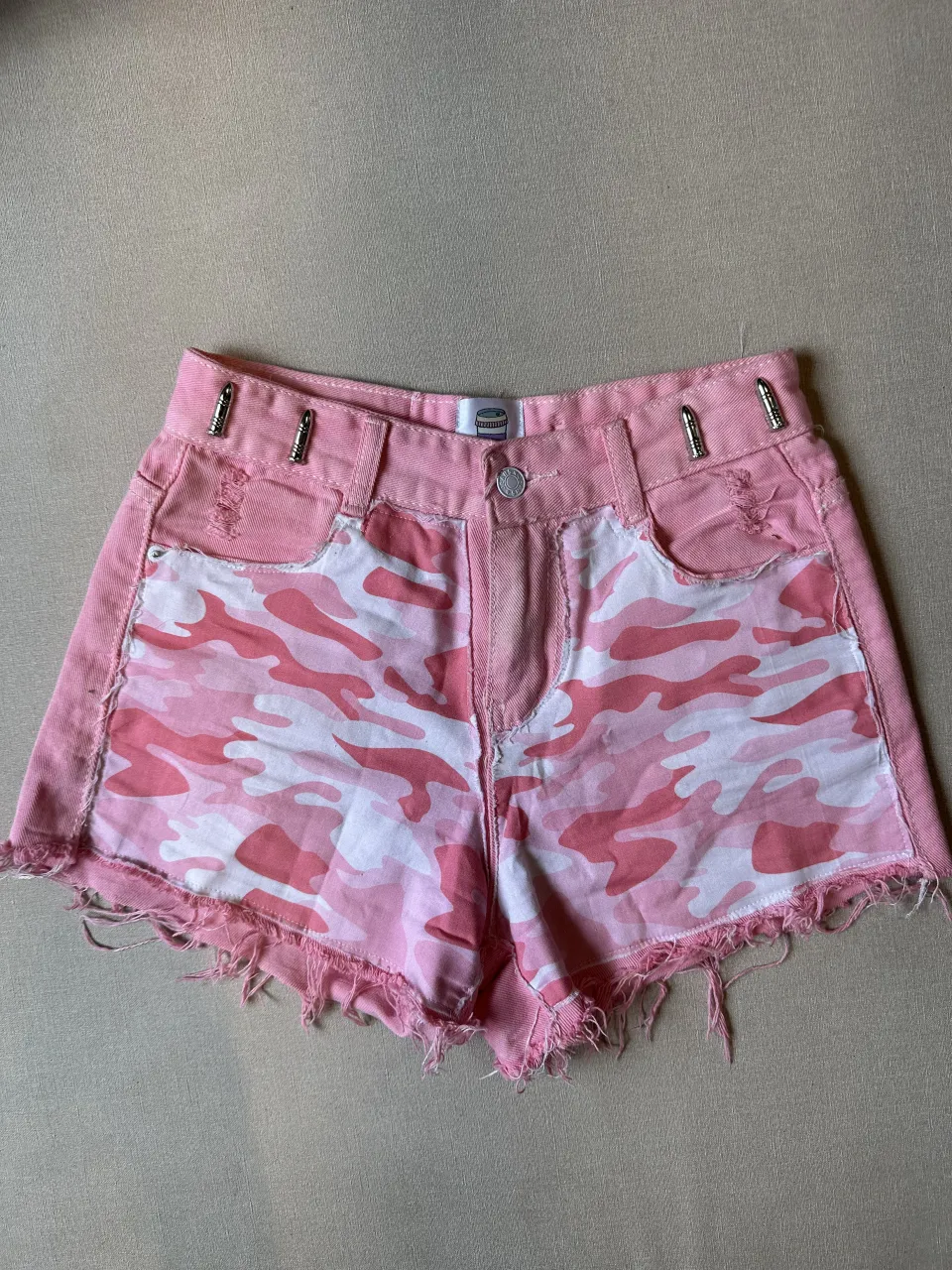 Short Fashion latte · Talle S