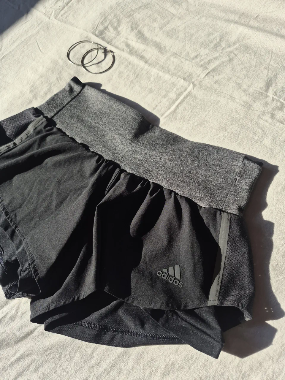 Short adidas · Talle M