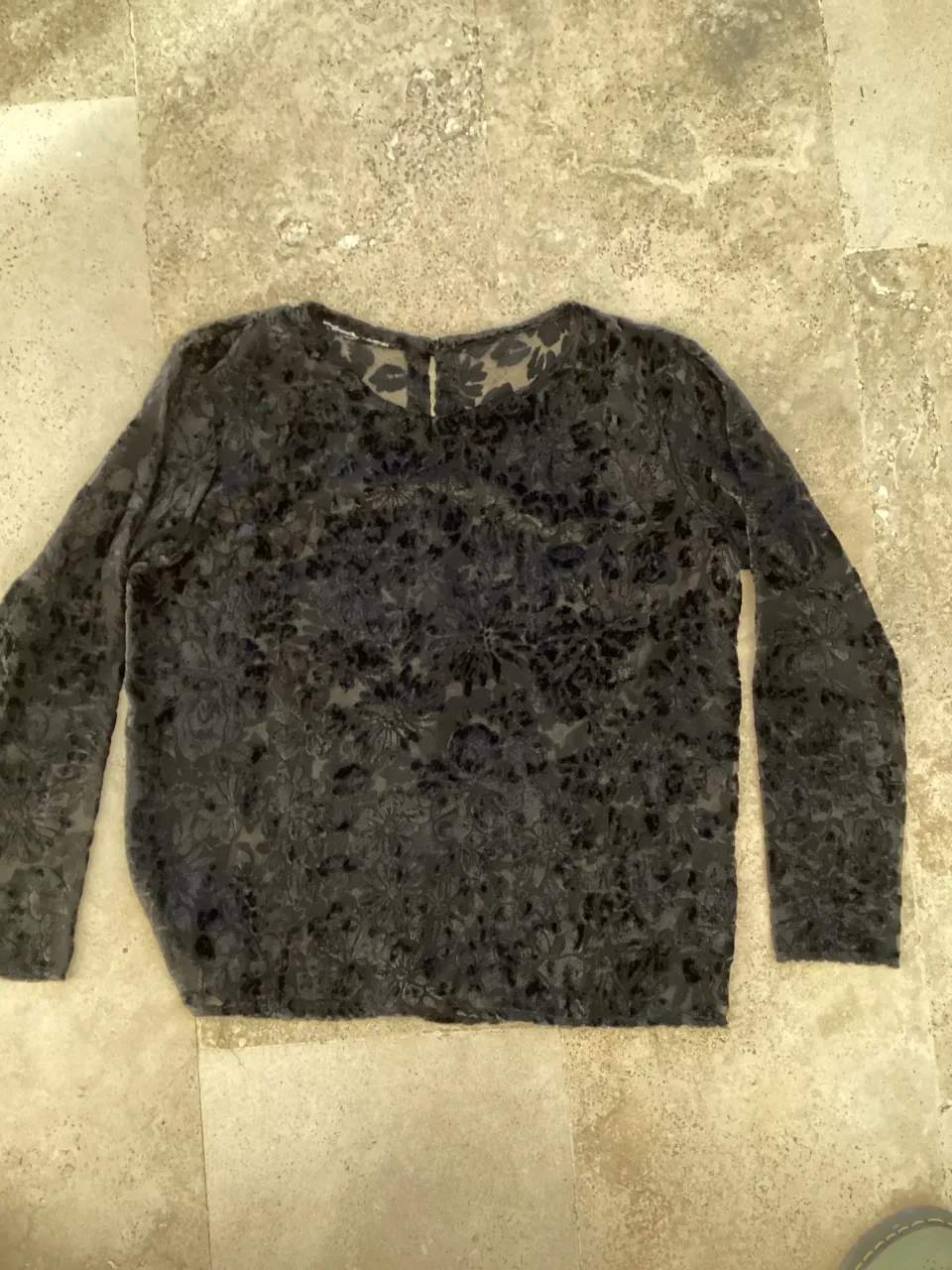 Remera Importada · Talle M