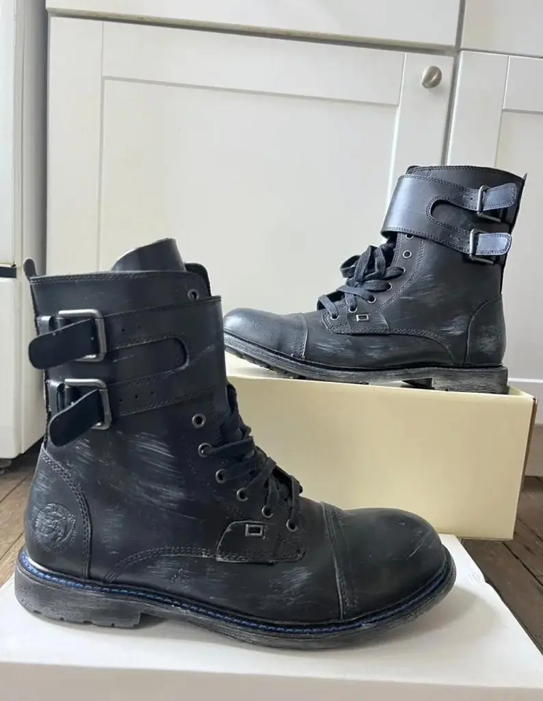 Diesel · Talle EU 43