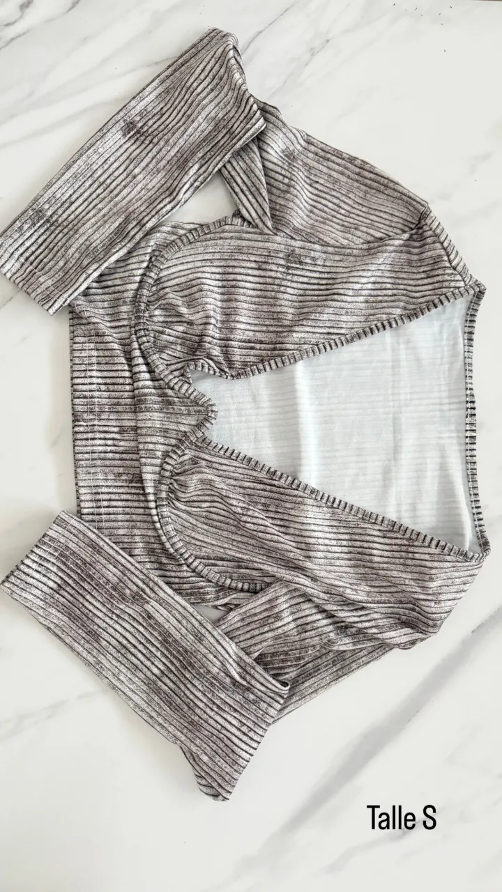 Remera Shein - imagen 1