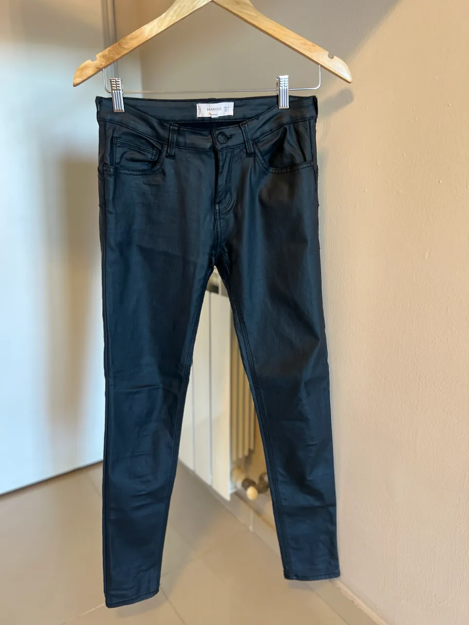 Jean Mango - imagen 1