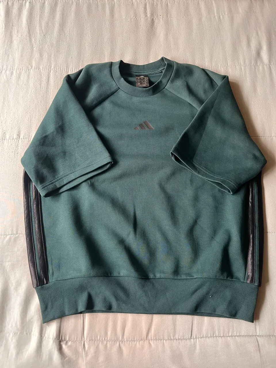 adidas · Talle M