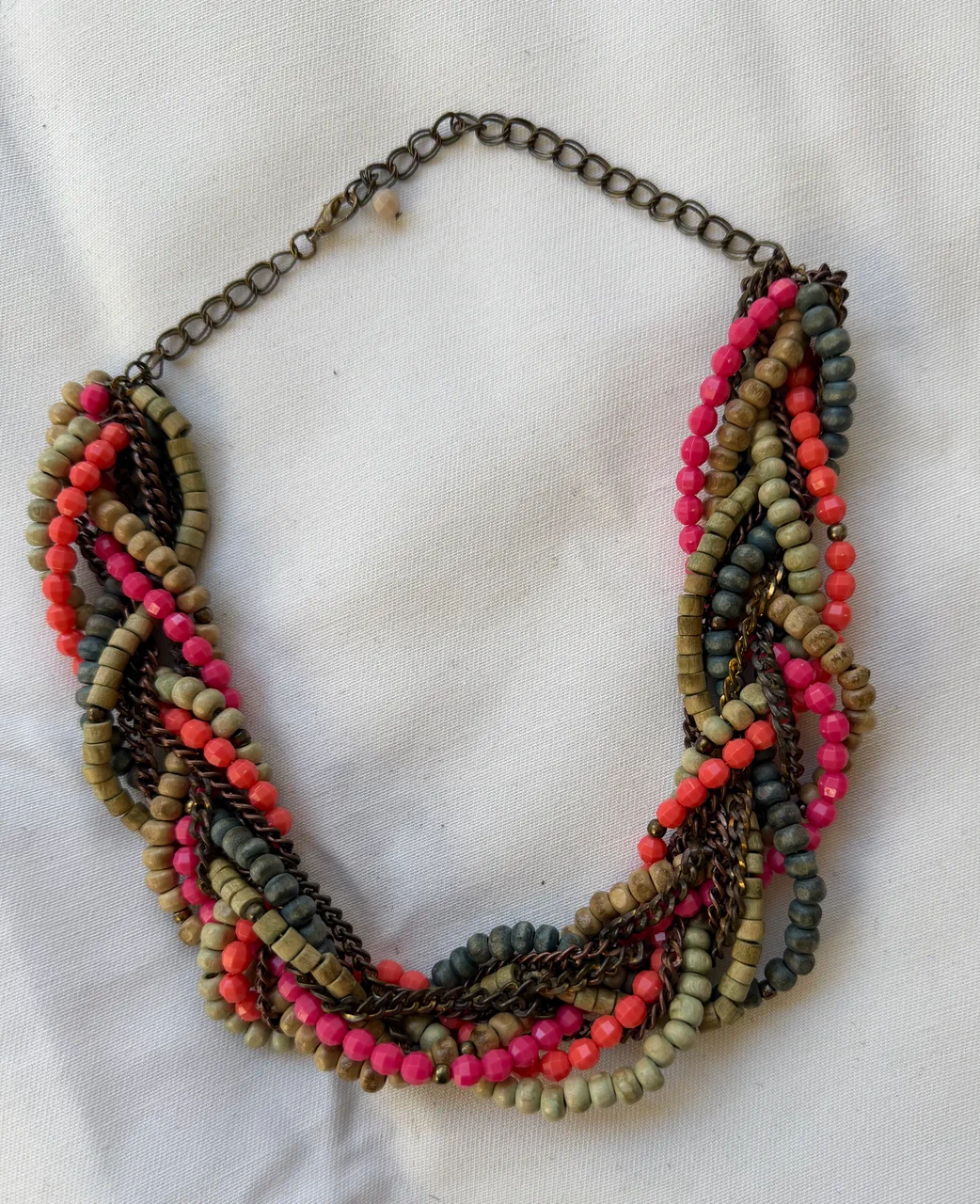 Collar Sin marca.