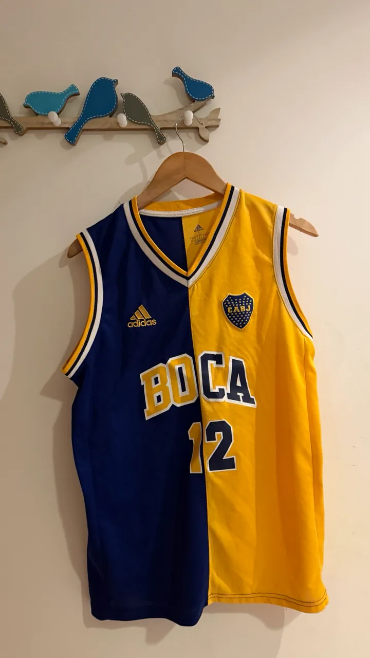 adidas · Talle L