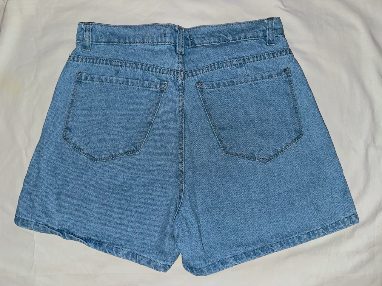 Short Ay Not Dead - imagen 2