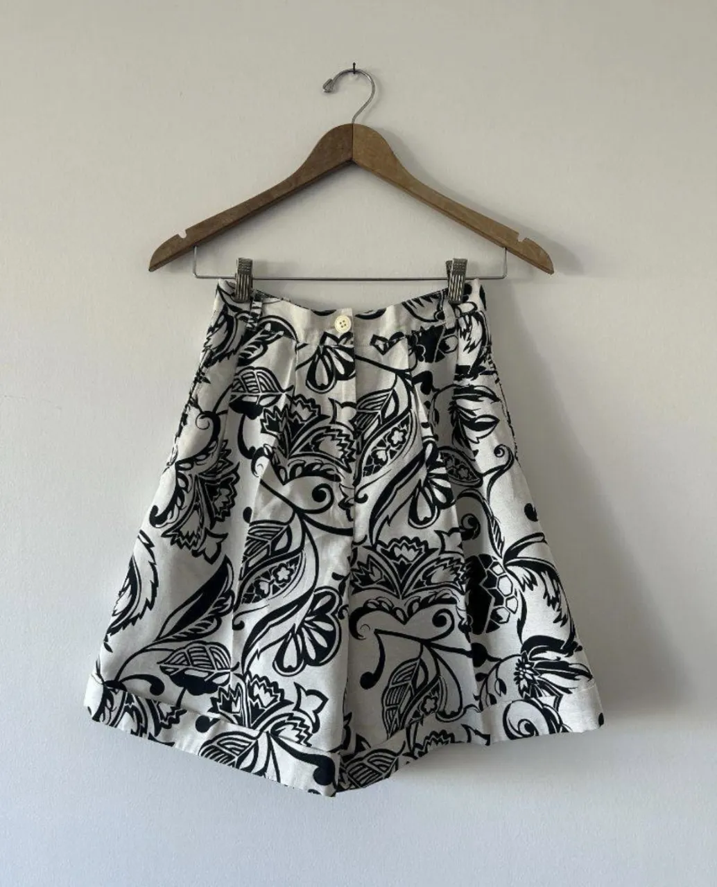 Short Cacharel - imagen 1