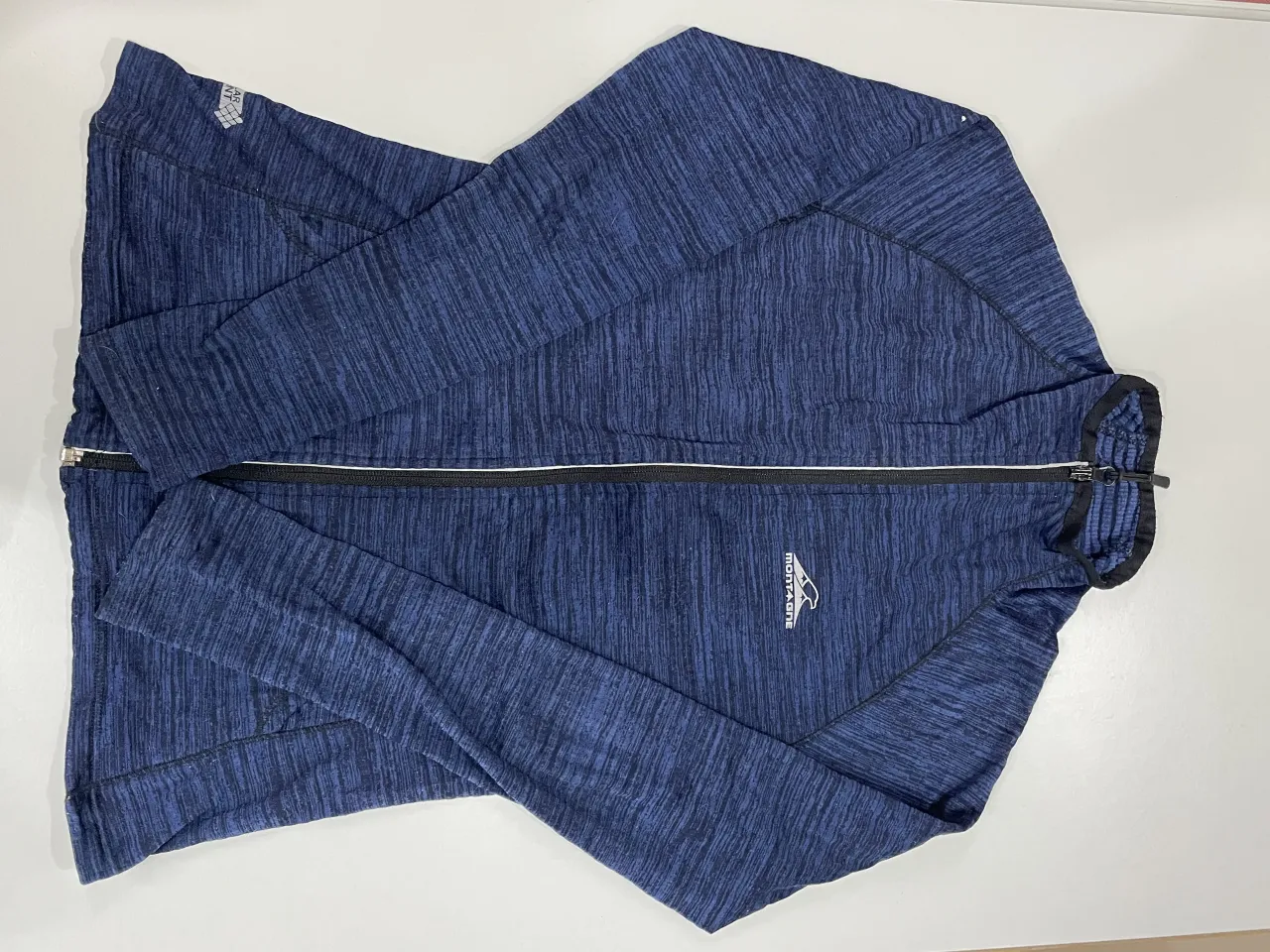 Buzo Montagne · Talle XS