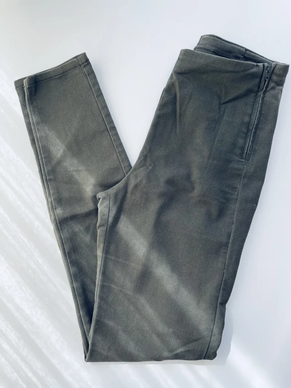 Pantalón Divided h&m · Talle US 24
