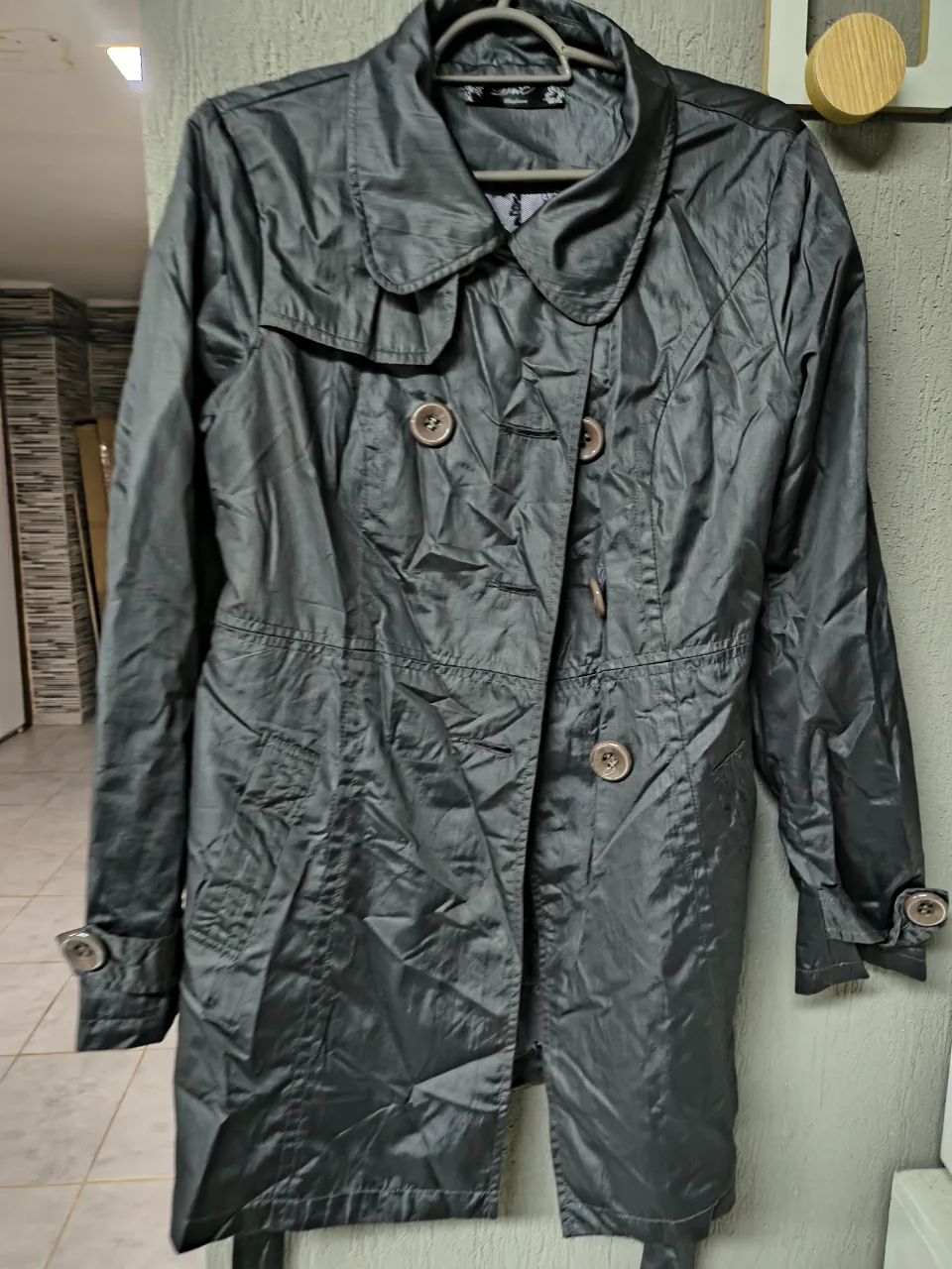 Trench Aaaaa - imagen 1