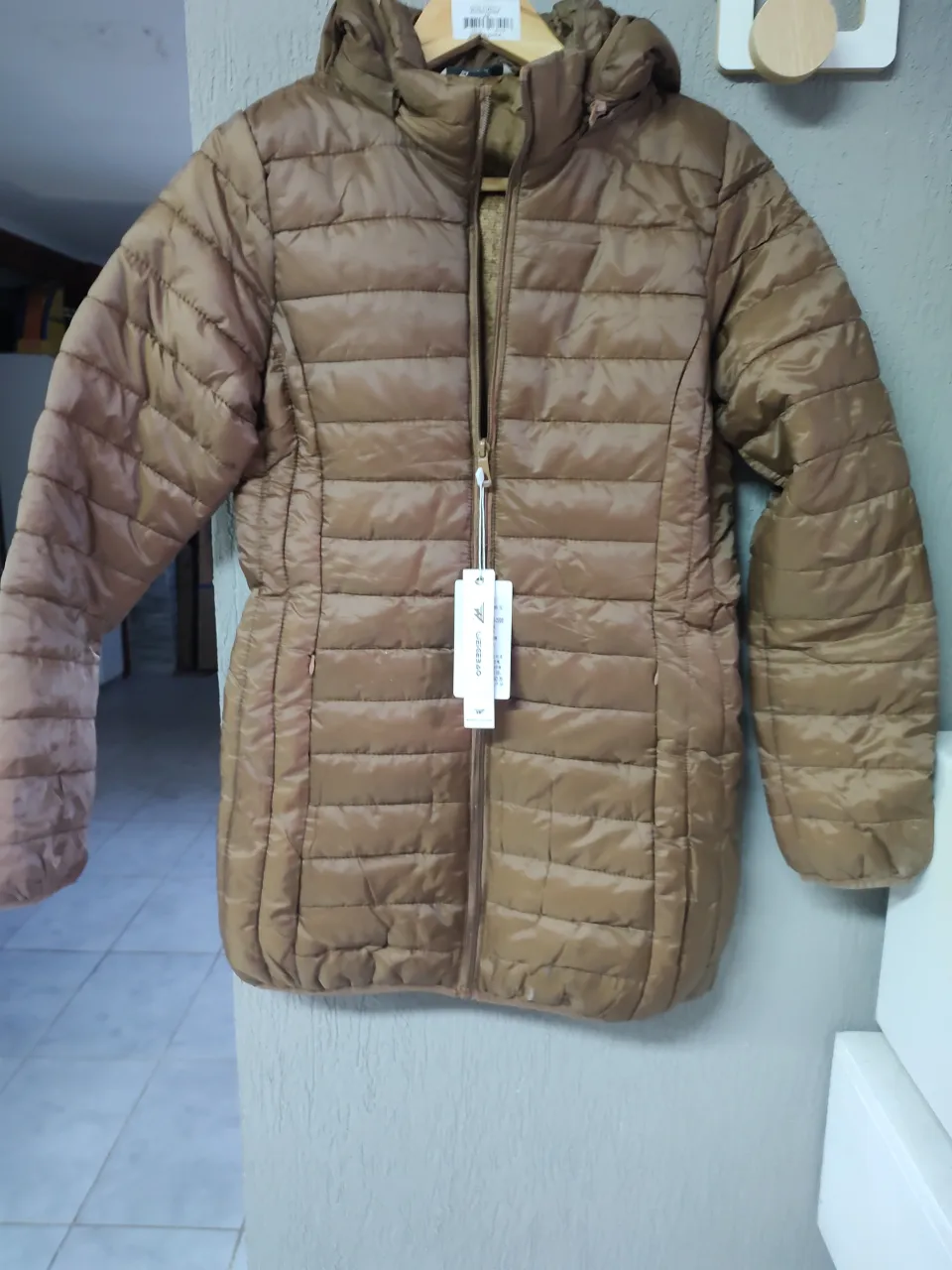 Campera A ≠ - imagen 1