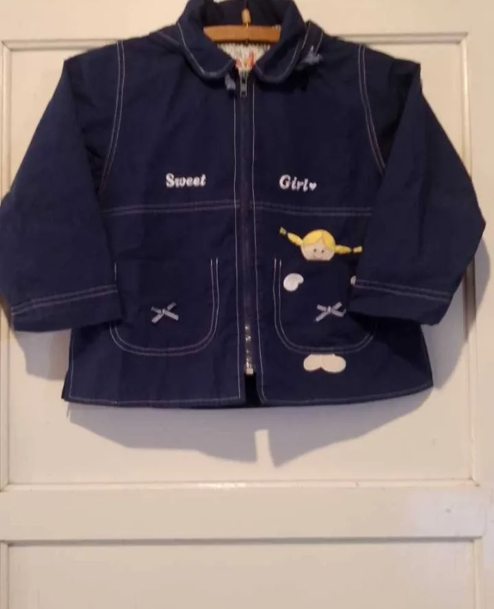 Rompeviento Sin marca · Talle 24–36 meses / 92 cm