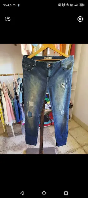Peuque jeans · Talle L