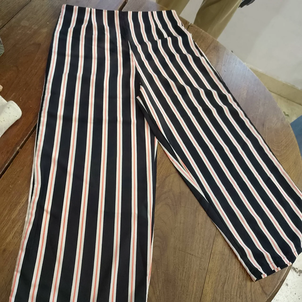 Pantalón MATERIA · Talle MEX/ARG 44