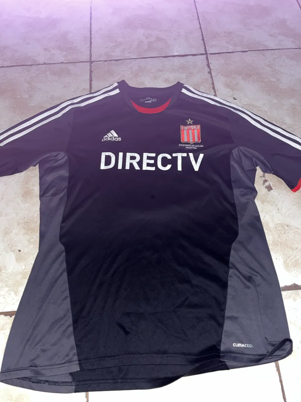 Camiseta adidas - imagen 1