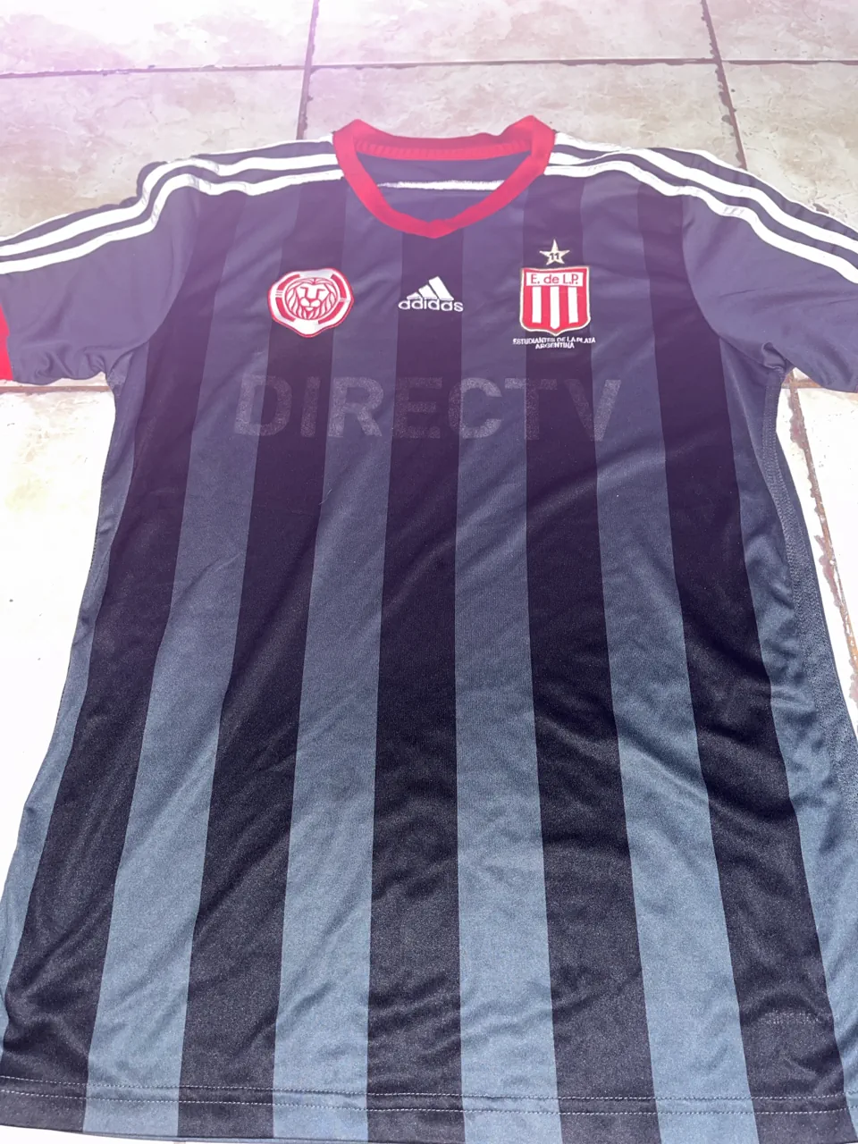 Camiseta adidas - imagen 1