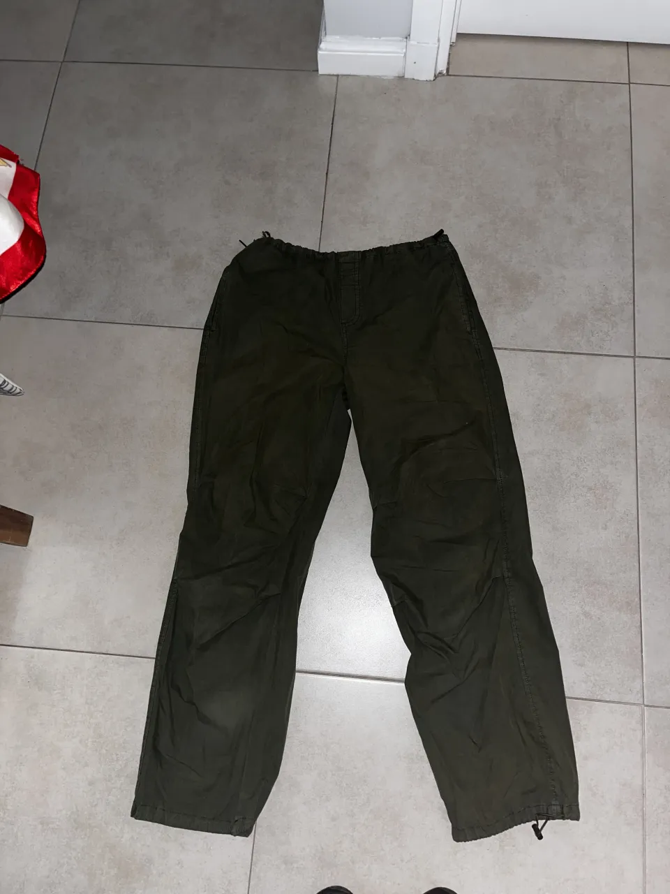 Pantalón Stradivarius · Talle S