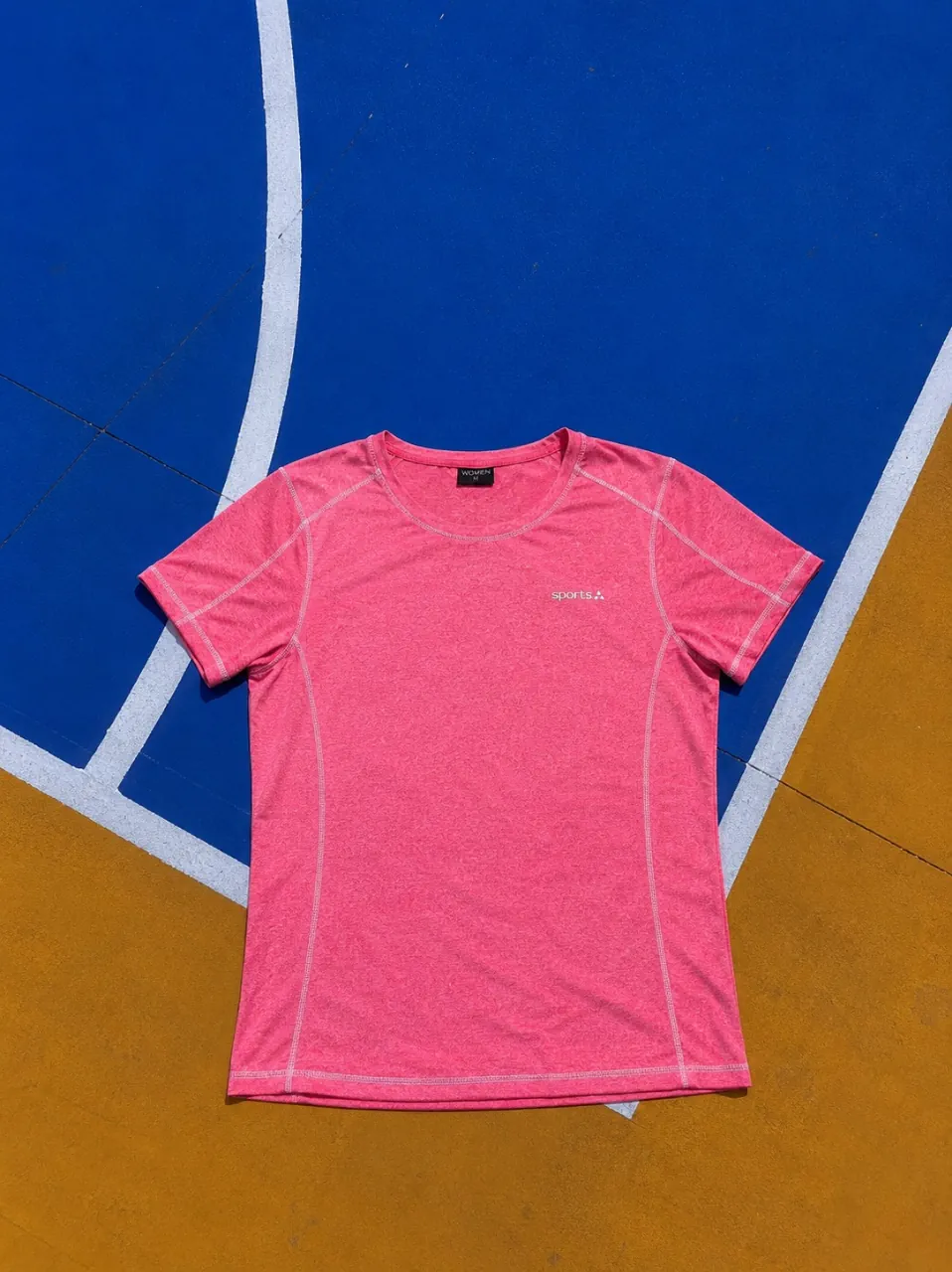 Remera Sports · Talle M