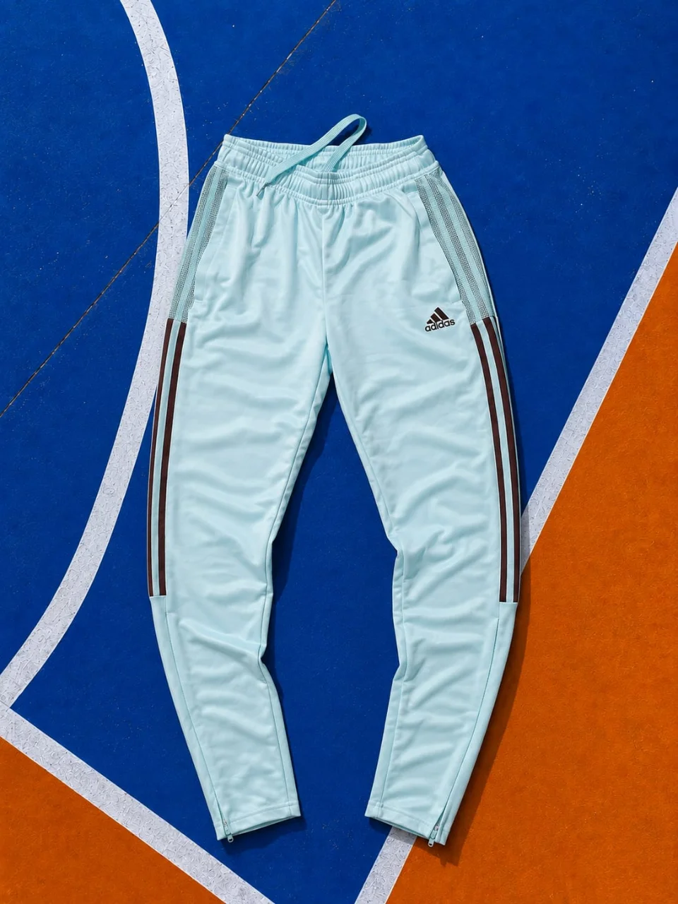 Pantalón adidas · Talle XS