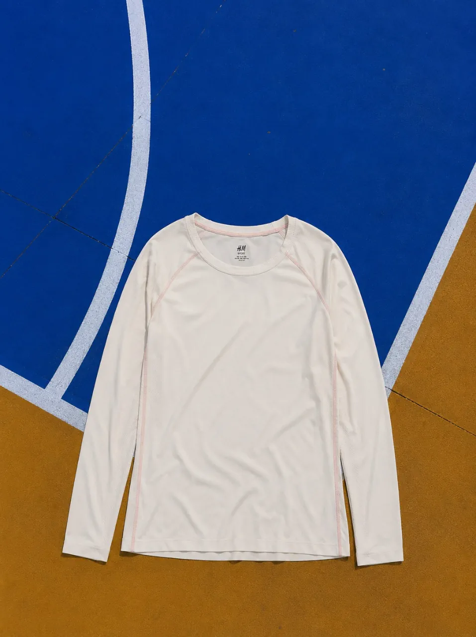 Remera H&M · Talle M