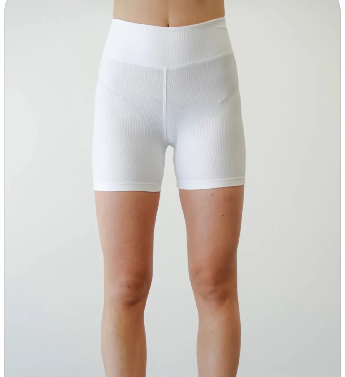 Short Otra · Talle S