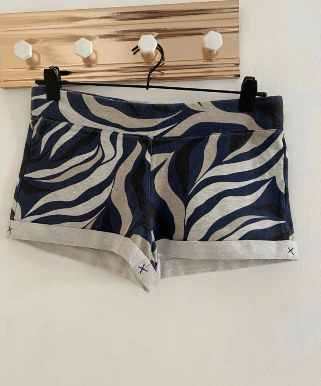 Short Jazmín Chebar · Talle 1