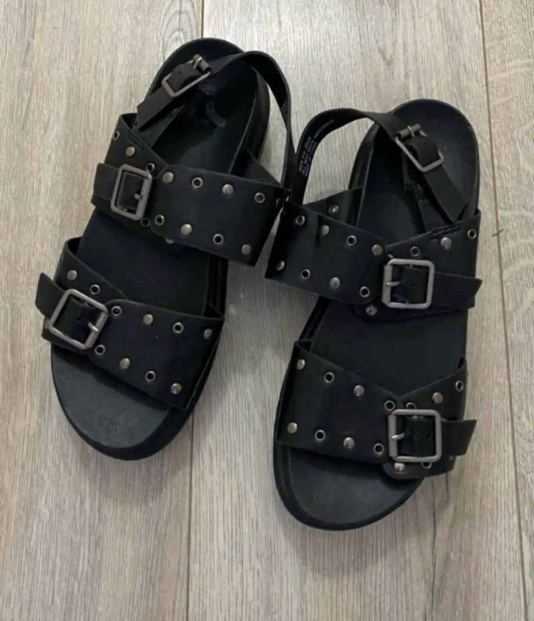 Forever 21 · Talle AR 36
