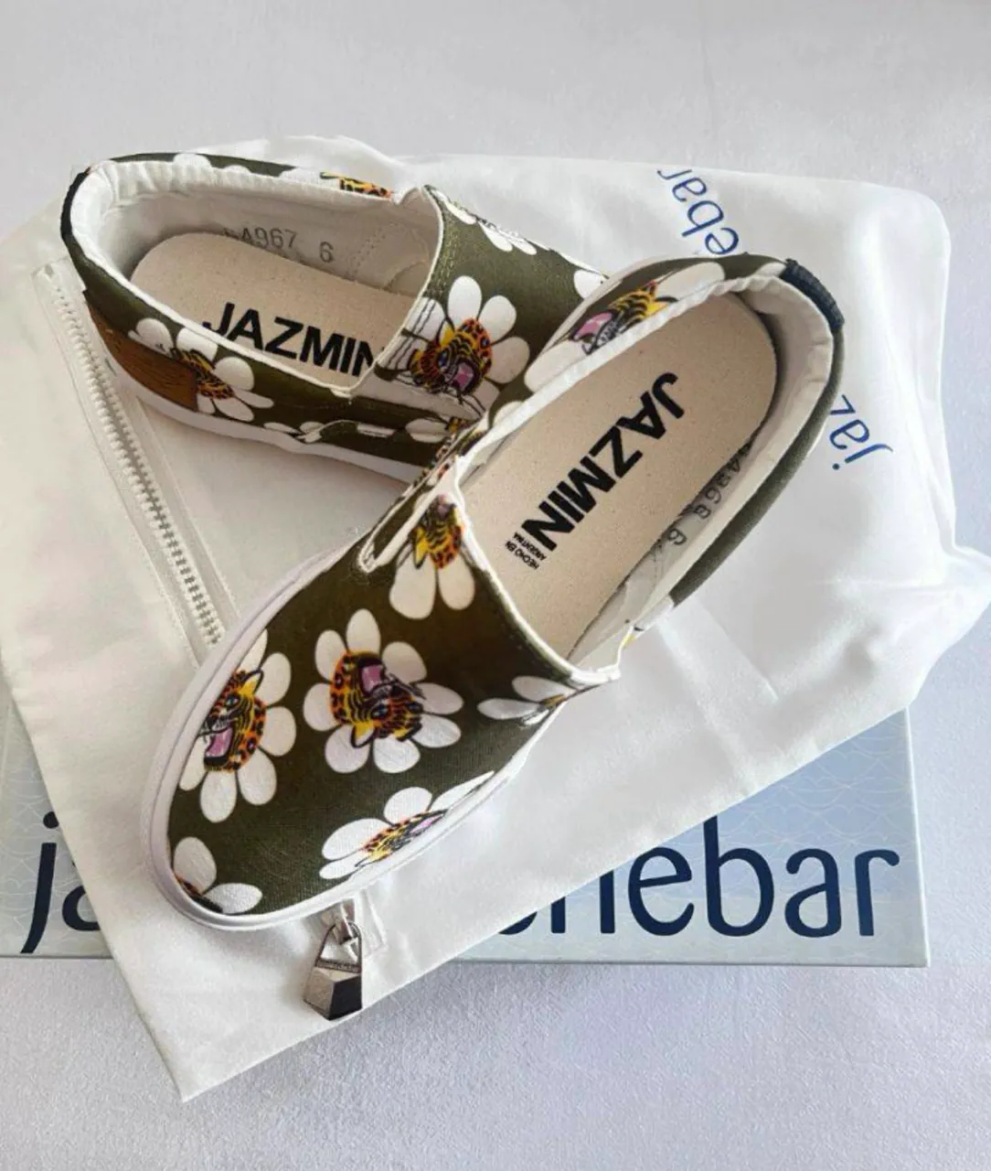 Zapatillas Jazmín Chebar · Talle AR 37