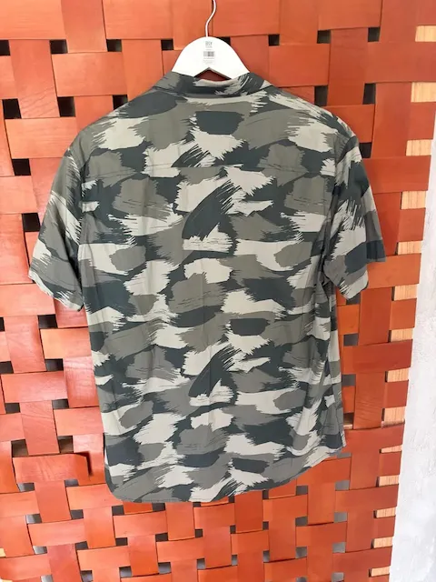 Armani Exchange · Talle L