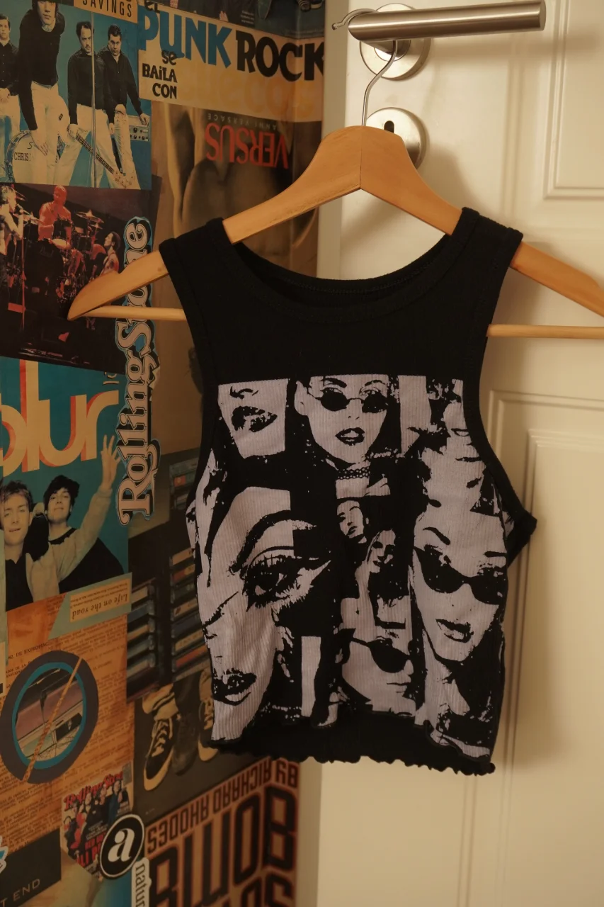 Musculosa No tiene · Talle S