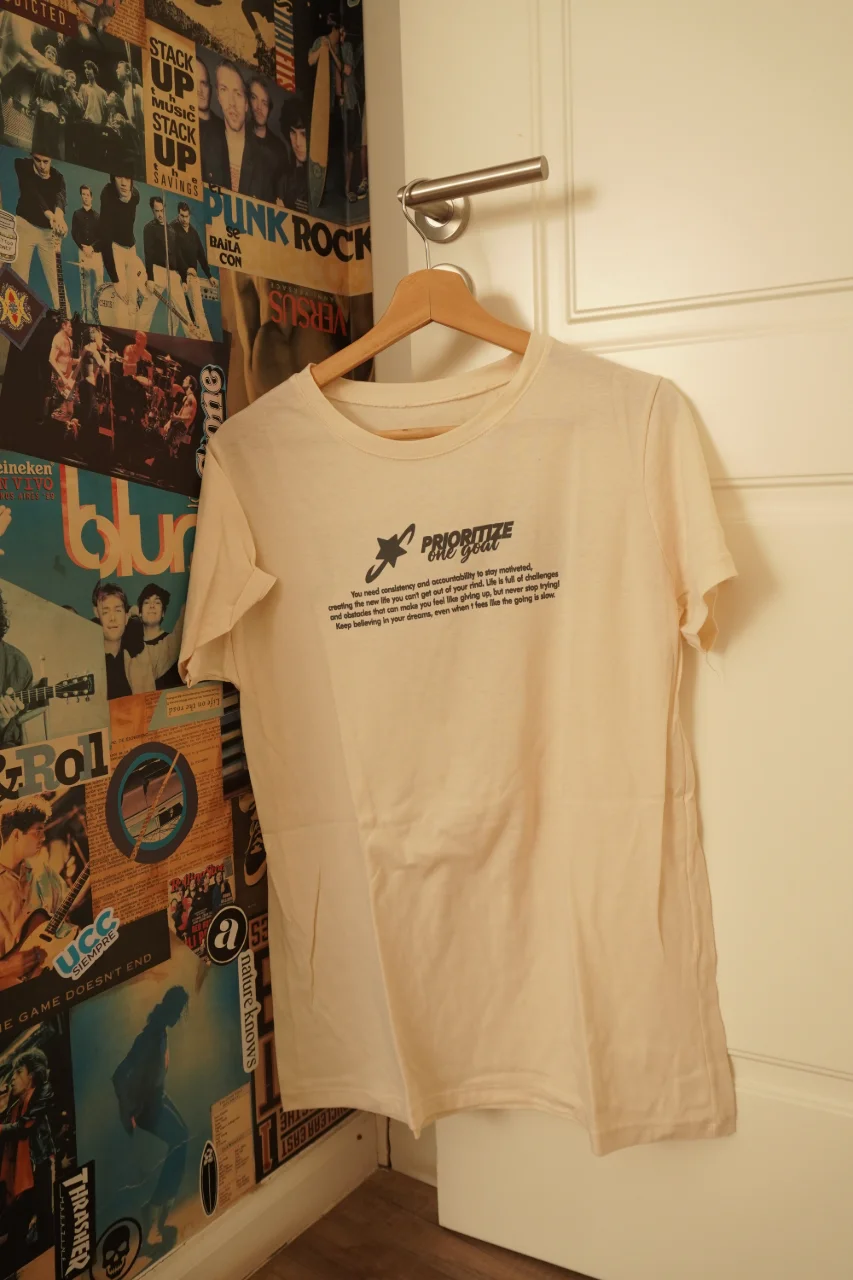 Remera No tiene · Talle único