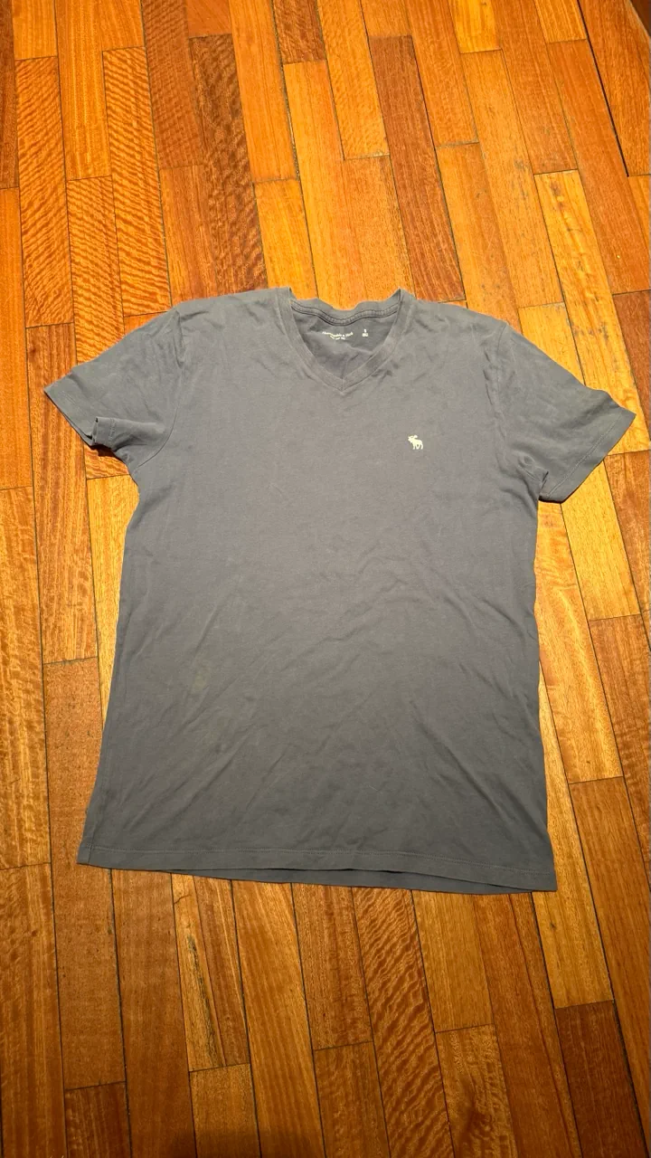 Remera Abercrombie & Fitch · Talle S