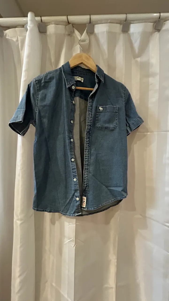 Abercrombie kids · Talle 14 años / 164 cm
