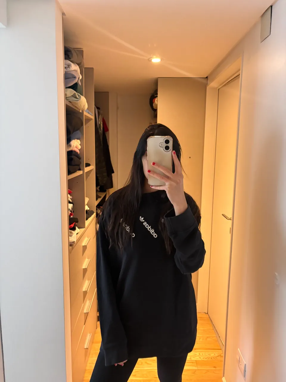 Buzo adidas · Talle M