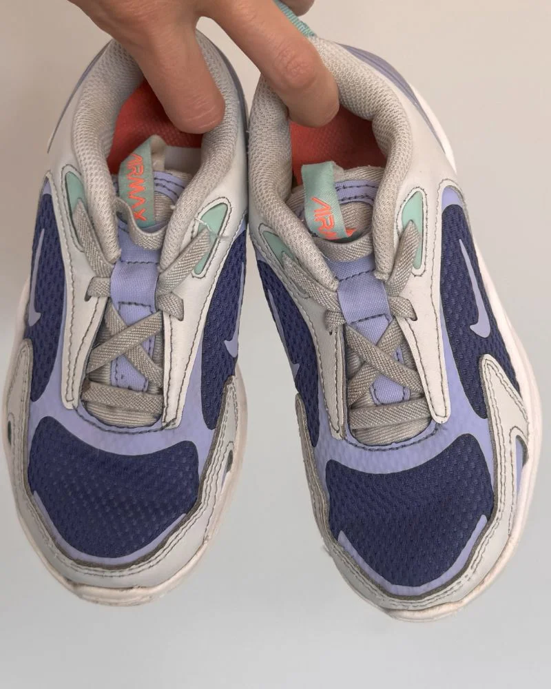 Nike · Talle AR 27