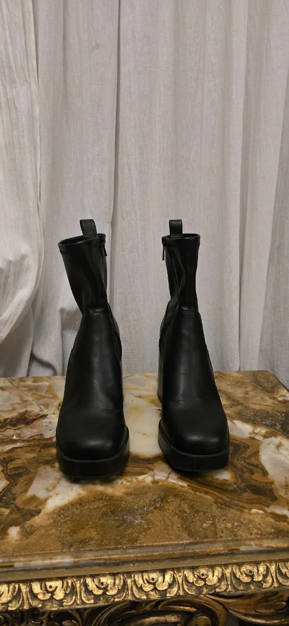 Botas Stradivarius - imagen 2